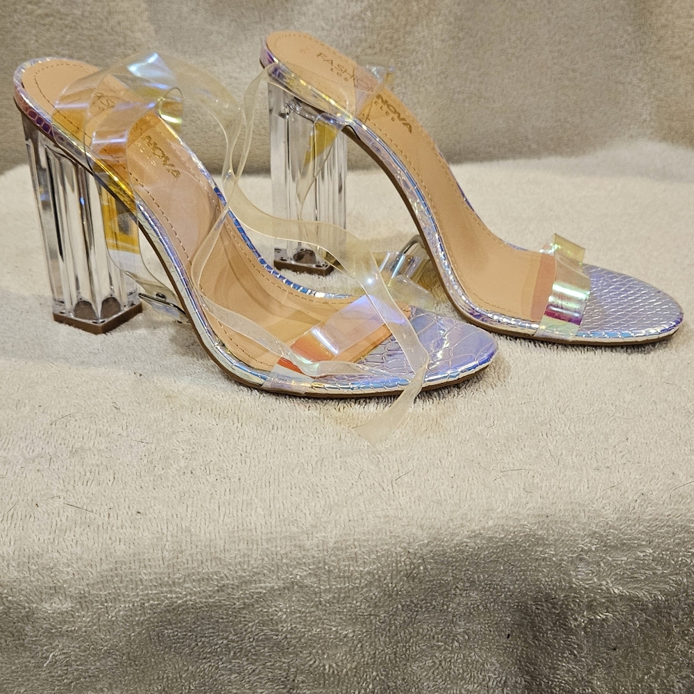 FASHION NOVA HEELS